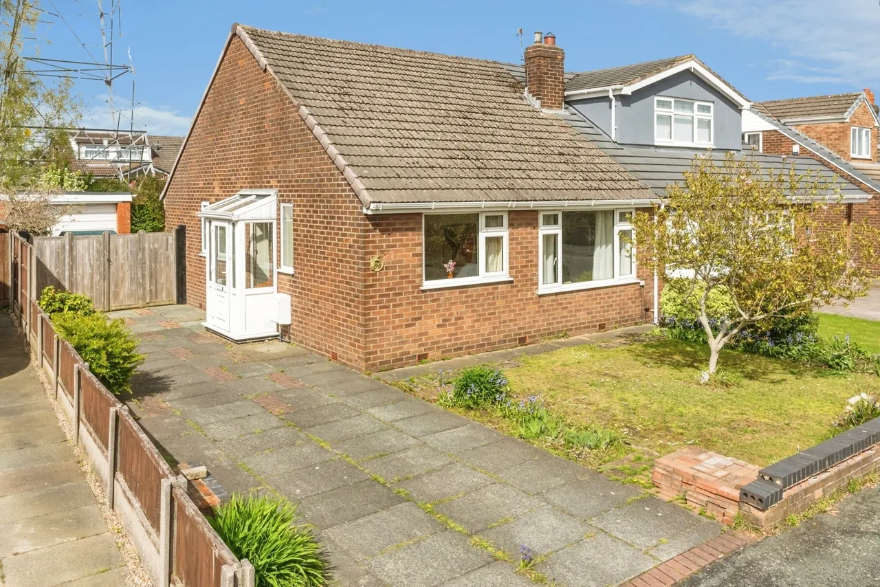 2 bed house for sale — Cranborne Avenue, Warrington, Cheshire, WA4