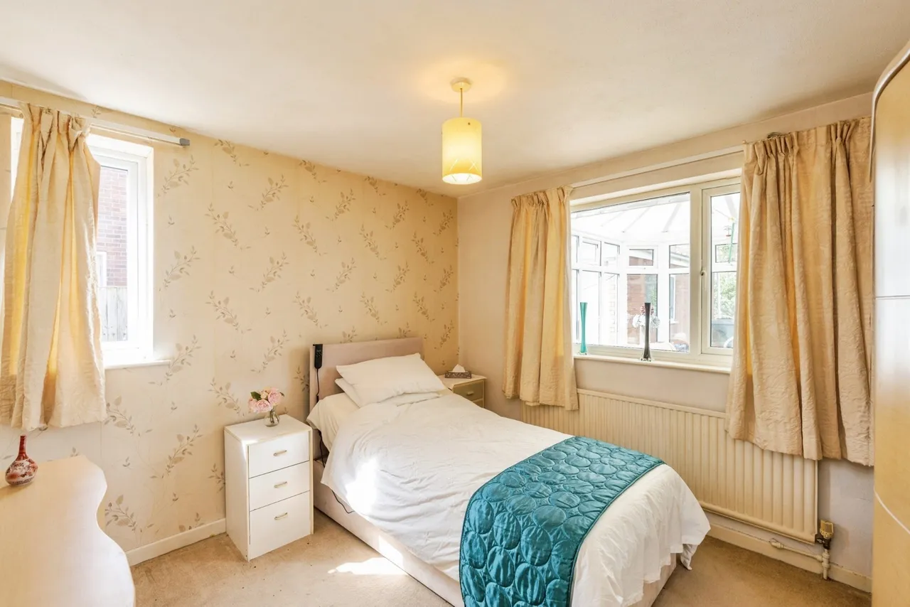 Cranborne Avenue, Warrington, Cheshire, WA4, photo 17