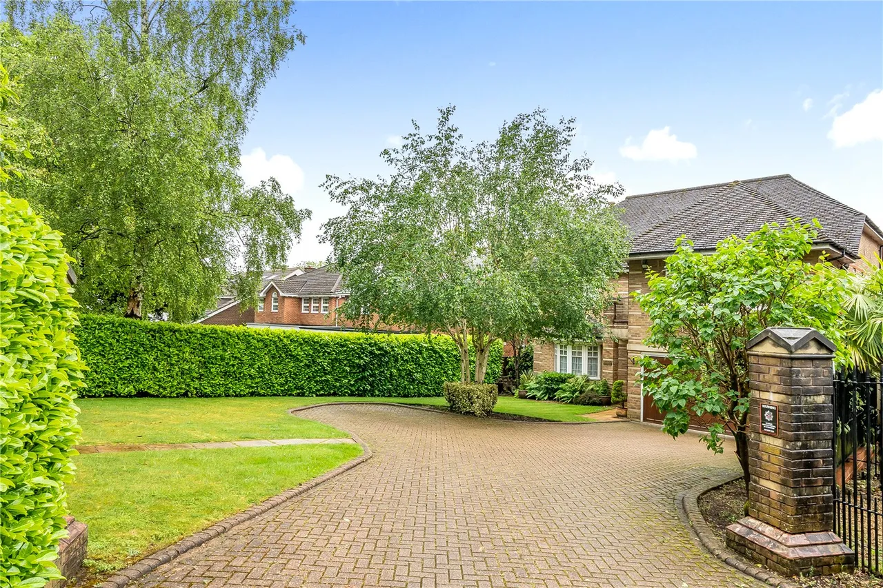 Barnet Road, Arkley, Hertfordshire, EN5 3JT, photo 18
