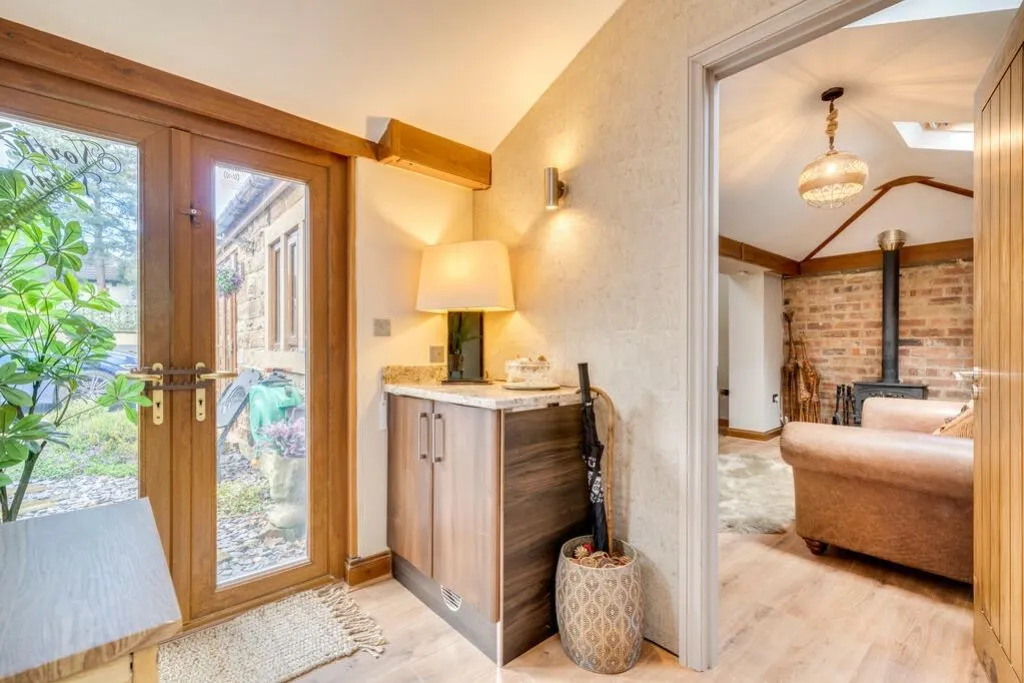 Oxford Road, Gomersal, BD19, photo 6