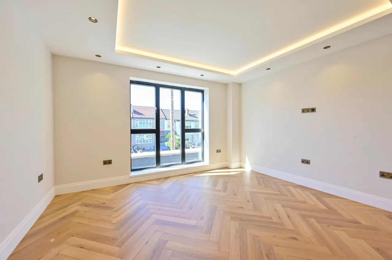 2 bed flat to rent — Flat 4, Navy Rose Apartments, Morden