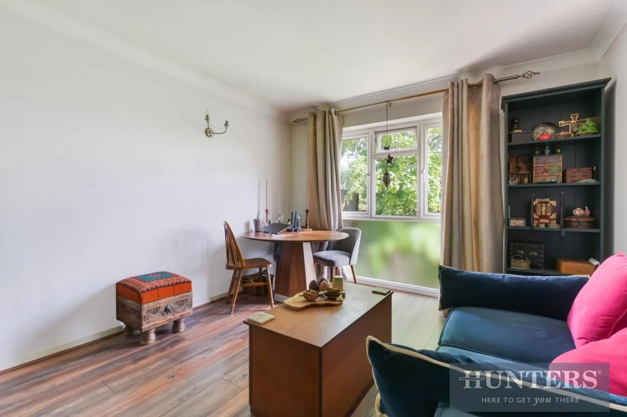 Cheam Common Road, Worcester Park, photo 5