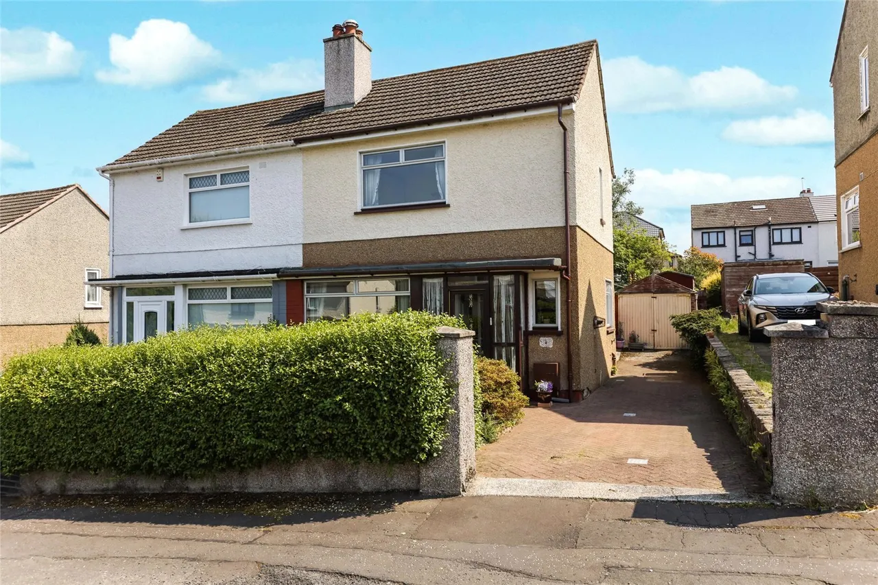 2 bed house for sale — Duncrub Drive, Bishopbriggs, Glasgow, East Dunbartonshire, G64
