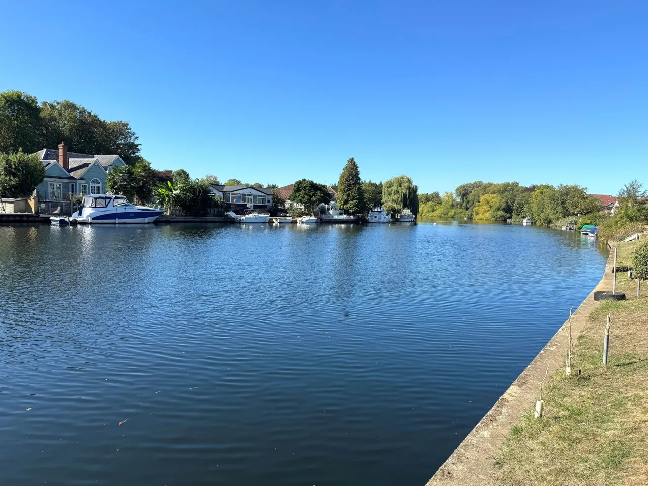 Southern Pines Penton Hall Drive, Middlesex Staines-upon-Thames, TW18, photo 15