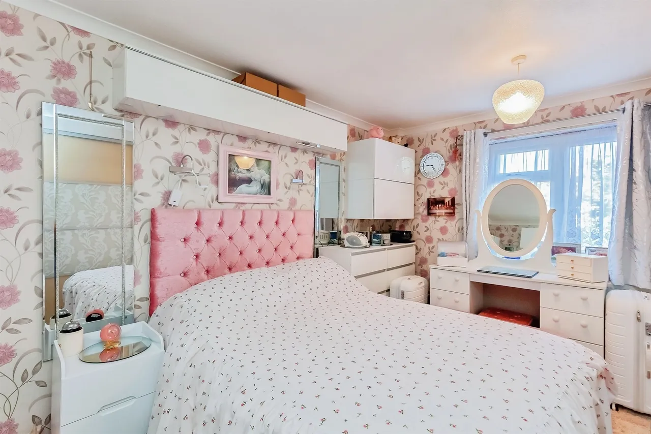 Rainsborough Gardens, Market Harborough, LE16, photo 14