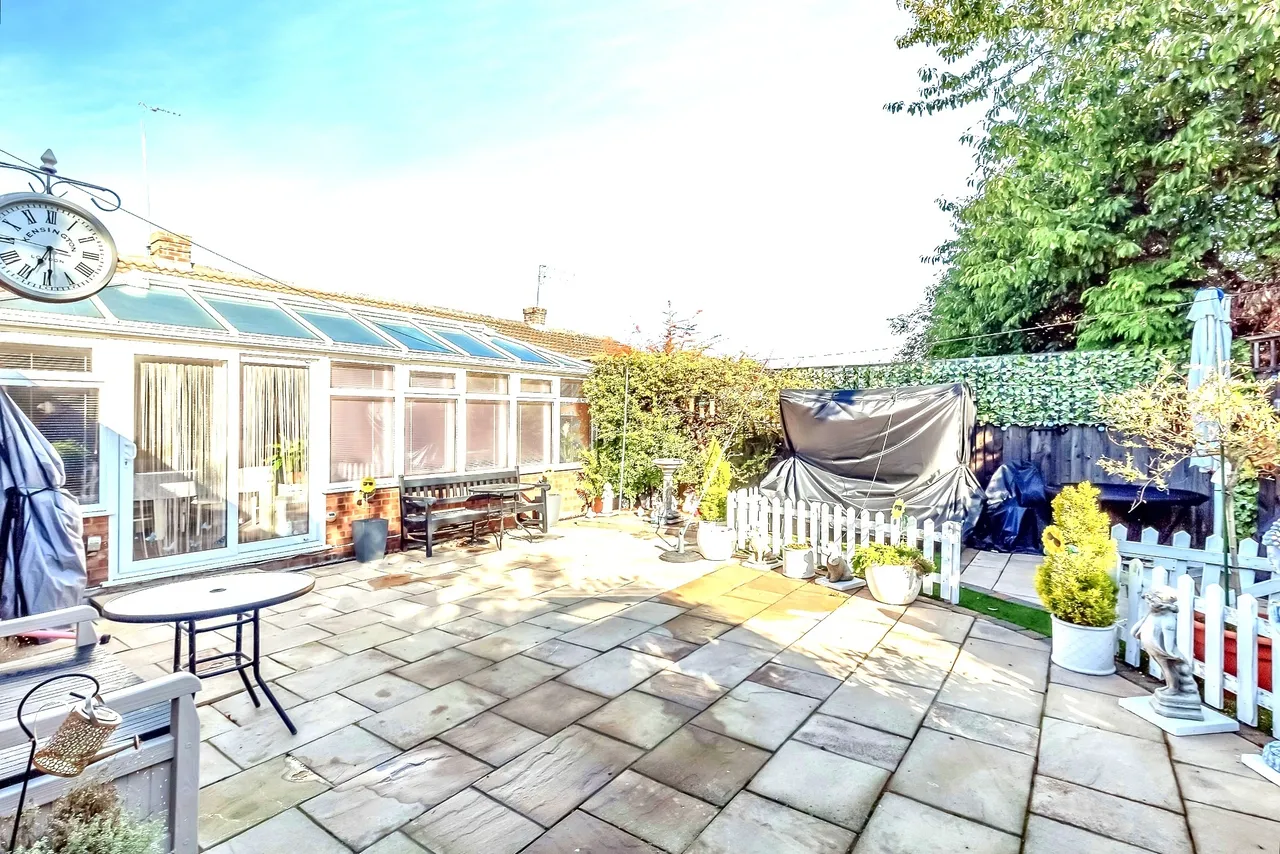 Rainsborough Gardens, Market Harborough, LE16, photo 4