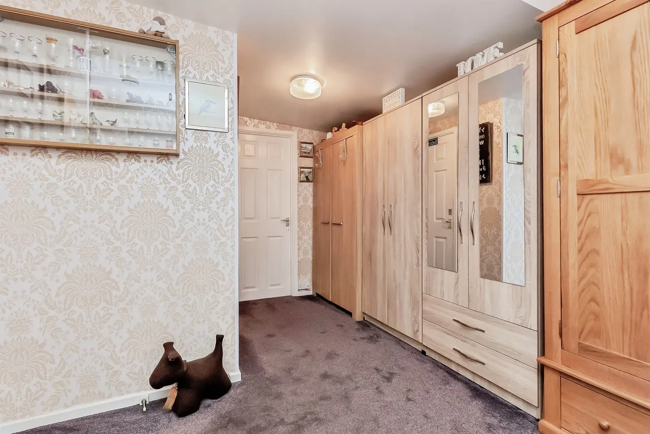 Rainsborough Gardens, Market Harborough, LE16, photo 17