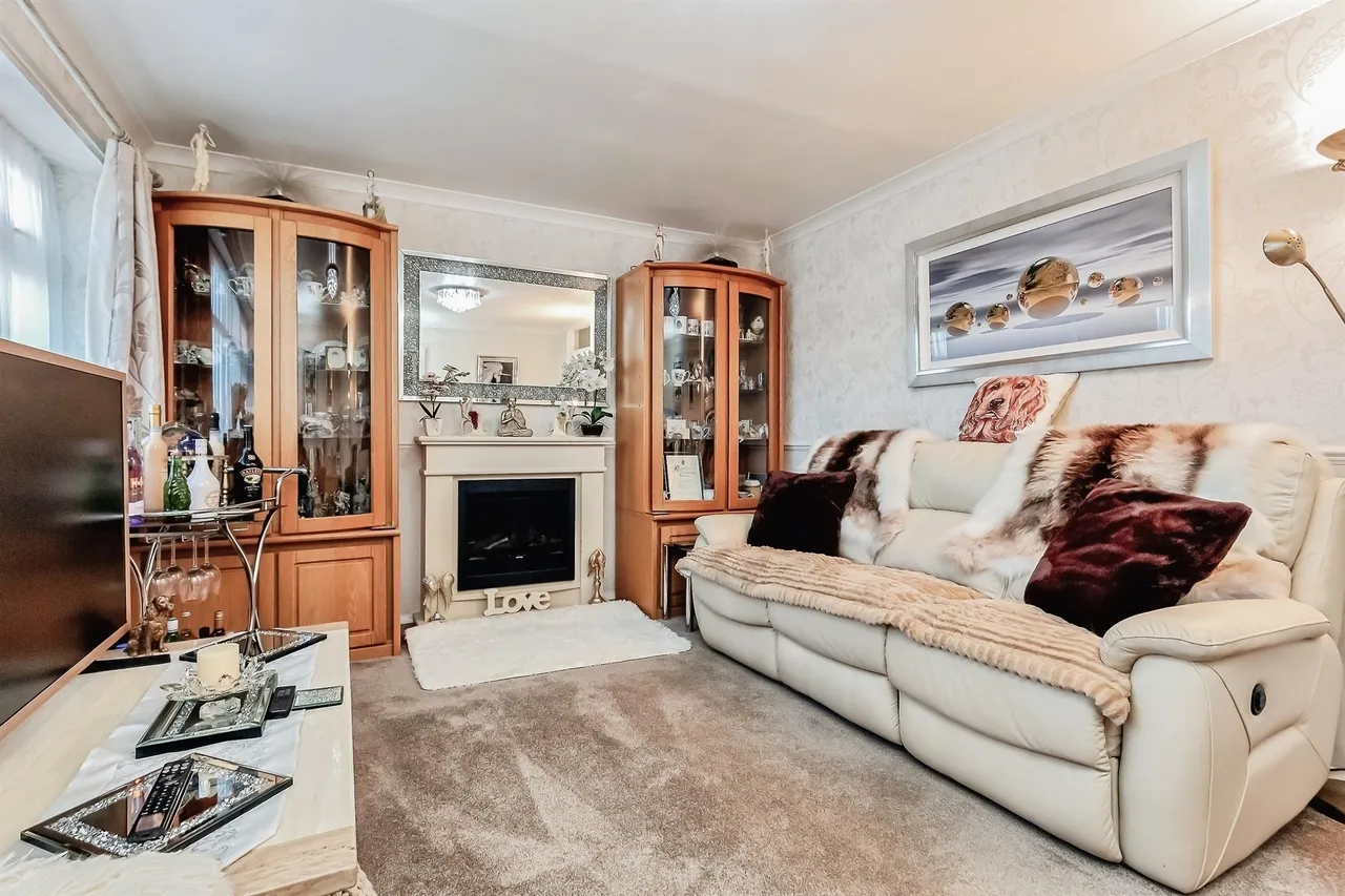 Rainsborough Gardens, Market Harborough, LE16, photo 25