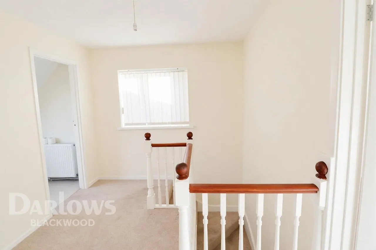 Elgar Close, Blackwood, photo 8