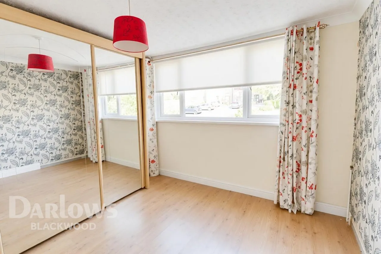 Elgar Close, Blackwood, photo 10