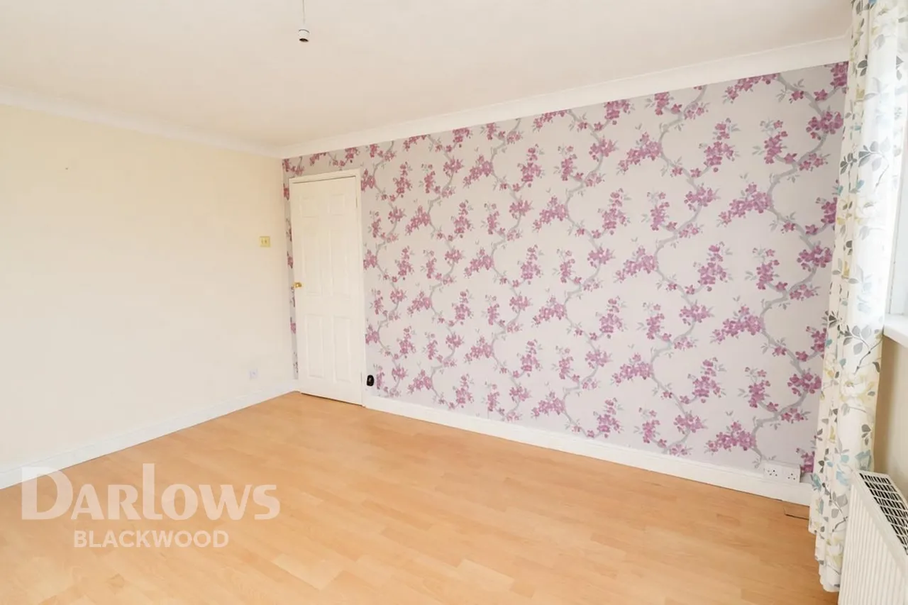 Elgar Close, Blackwood, photo 7