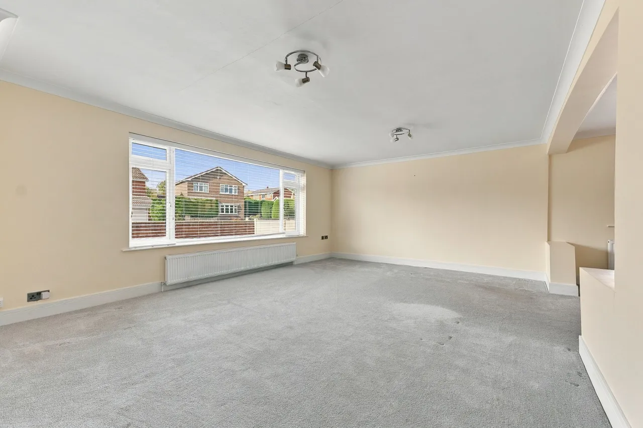 Dale Close, Staveley, S43, photo 8