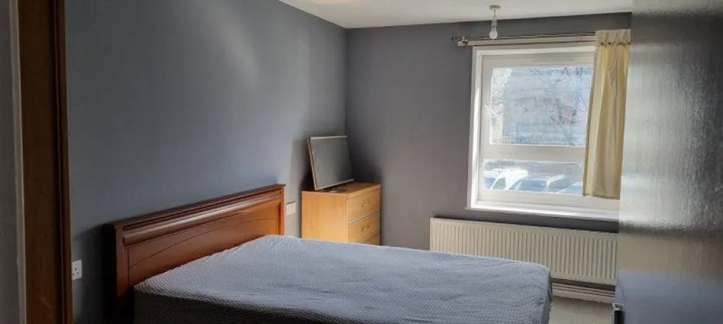 1 bed flat to rent, Edgar Road, Whitton, TW4