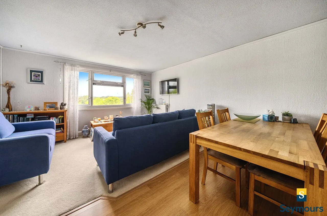 Park Barn Drive, Guildford, GU2, photo 8
