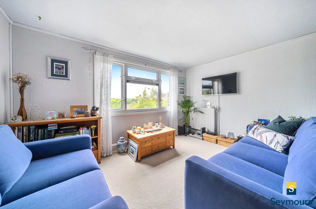 Park Barn Drive, Guildford, GU2, photo 10