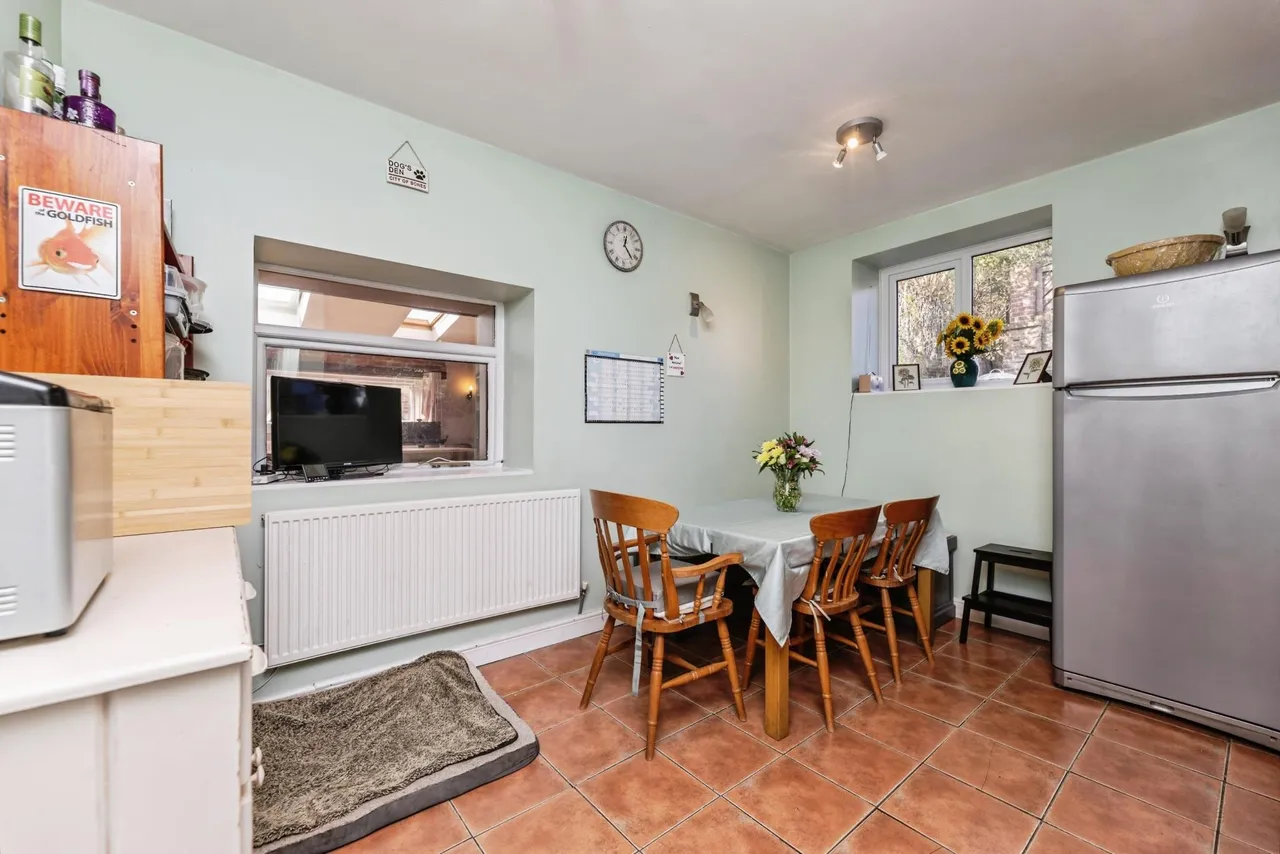 Fryston Lane, Knottingley, WF11, photo 13