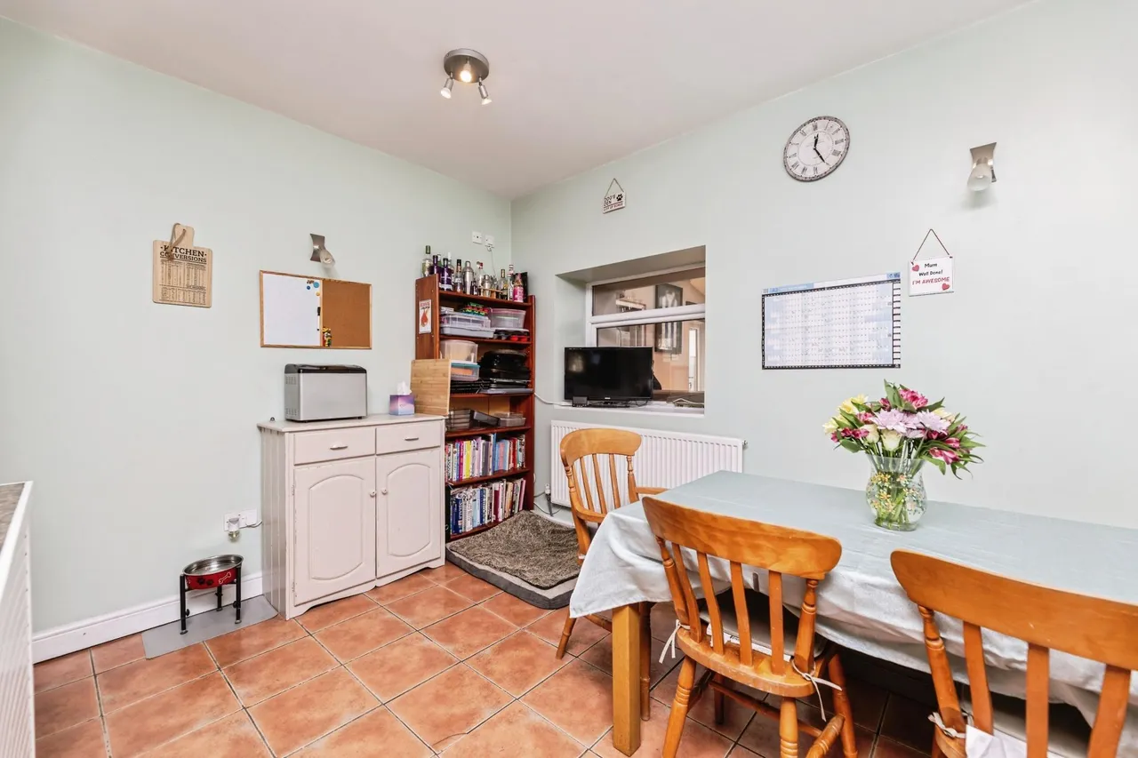 Fryston Lane, Knottingley, WF11, photo 14