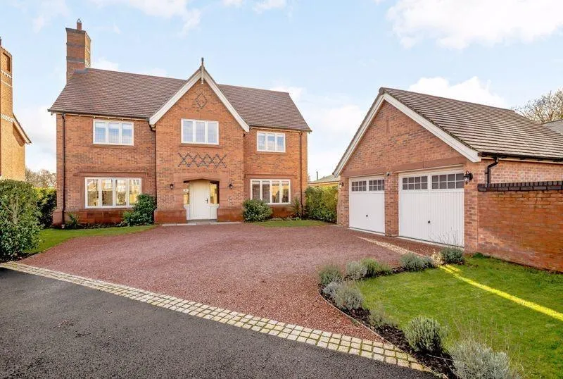 4 bed house for sale, Betony Crest, Stretton Green, SY14