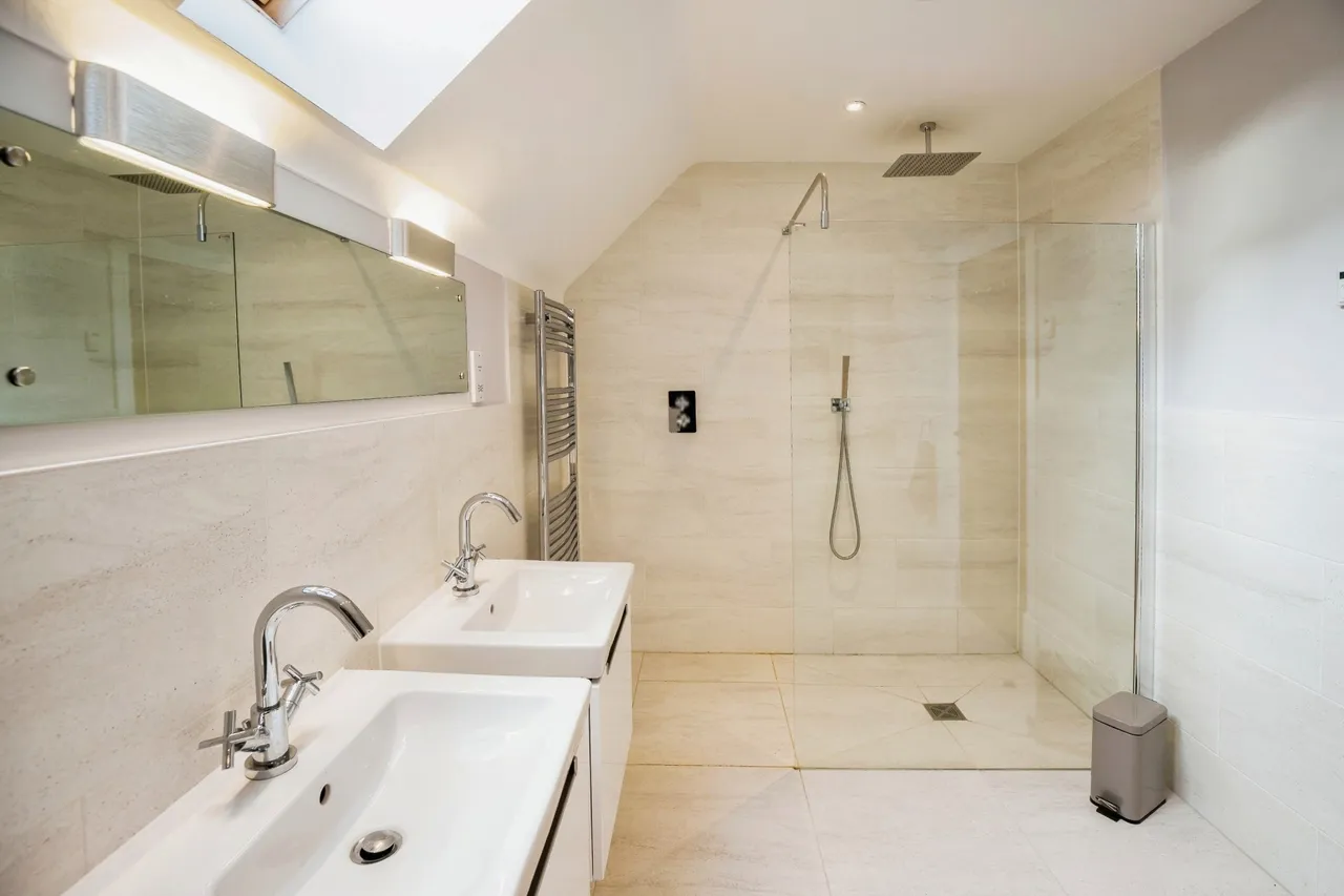 Betony Crest, Stretton Green, SY14, photo 17