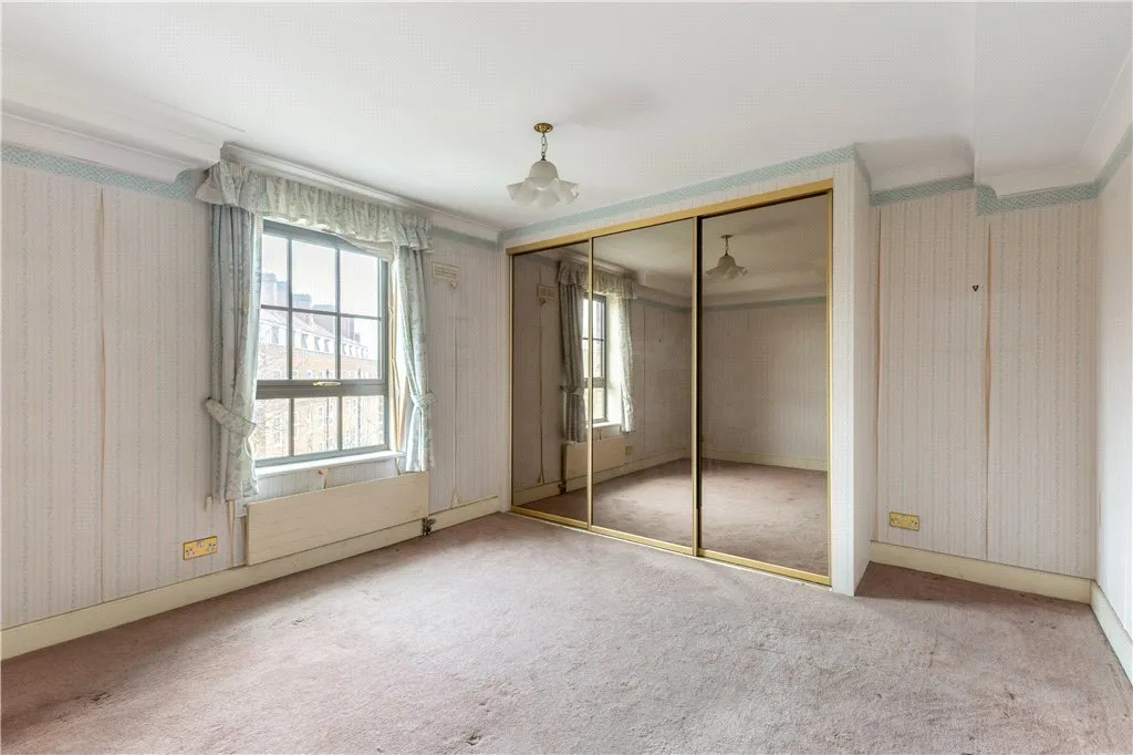 3 bedroom for sale in St. Katharines Way, London, E1W, photo 29