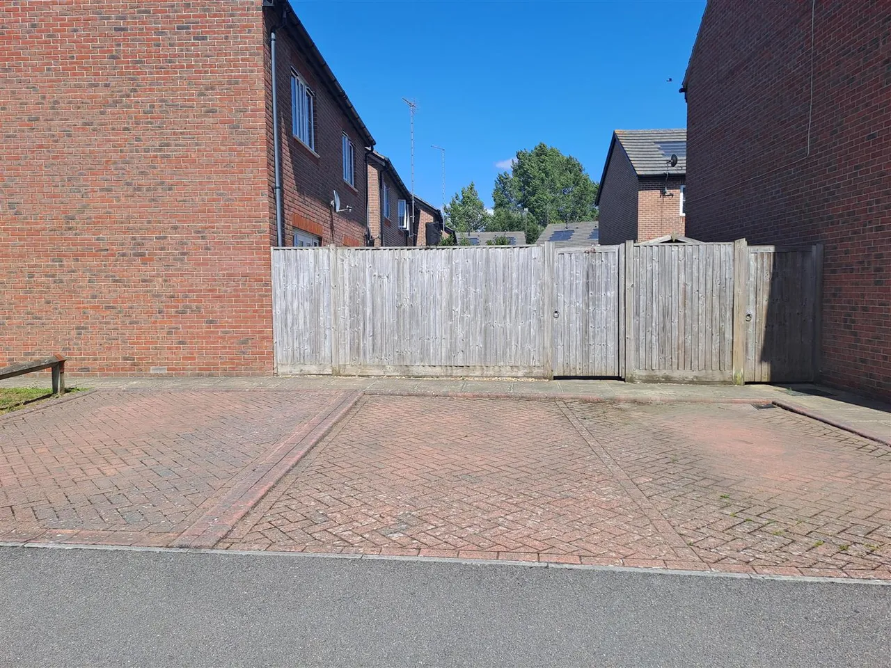 Watersmead Drive, Littlehampton, photo 13