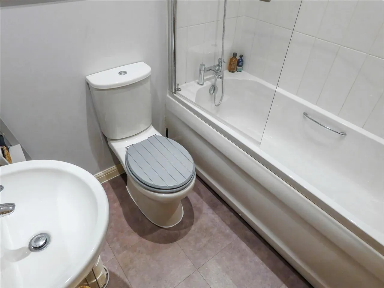 Watersmead Drive, Littlehampton, photo 11