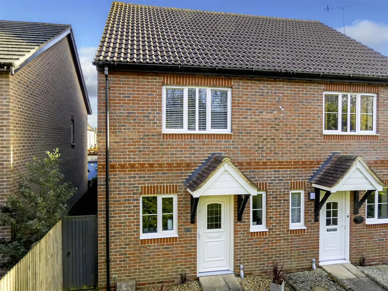2 bed house for sale, Watersmead Drive, Littlehampton