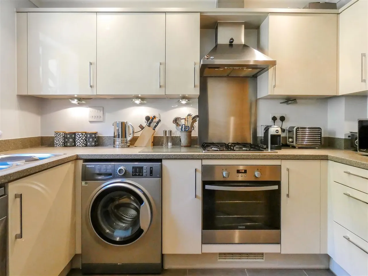 Watersmead Drive, Littlehampton, photo 4