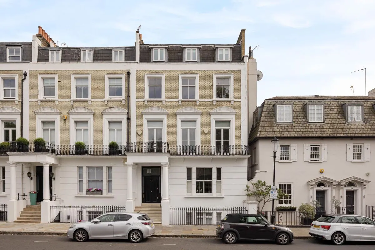 Pembroke Gardens, Kensington, W8, photo 3