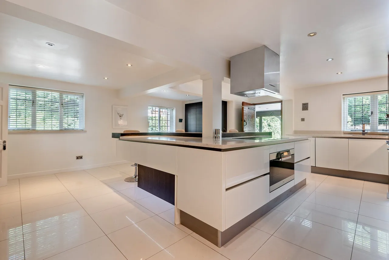 Reading Road, Mattingley, RG27, photo 6