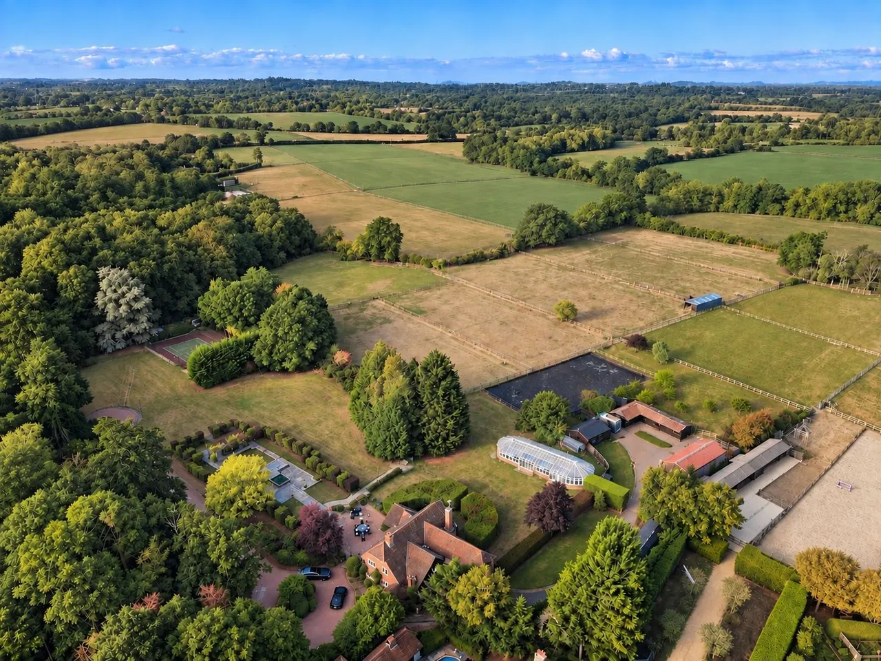 5 bed house for sale, Reading Road, Mattingley, RG27