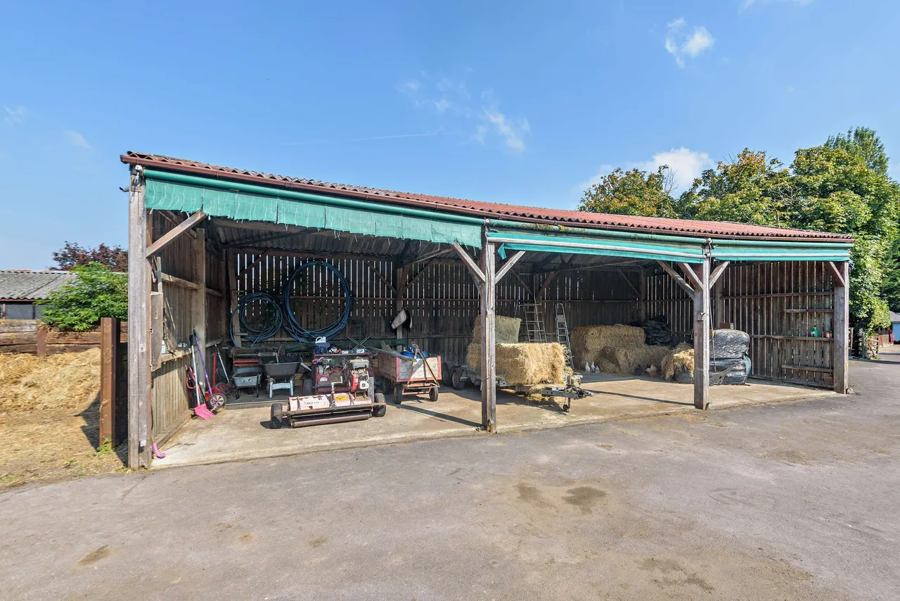 Reading Road, Mattingley, RG27, photo 17