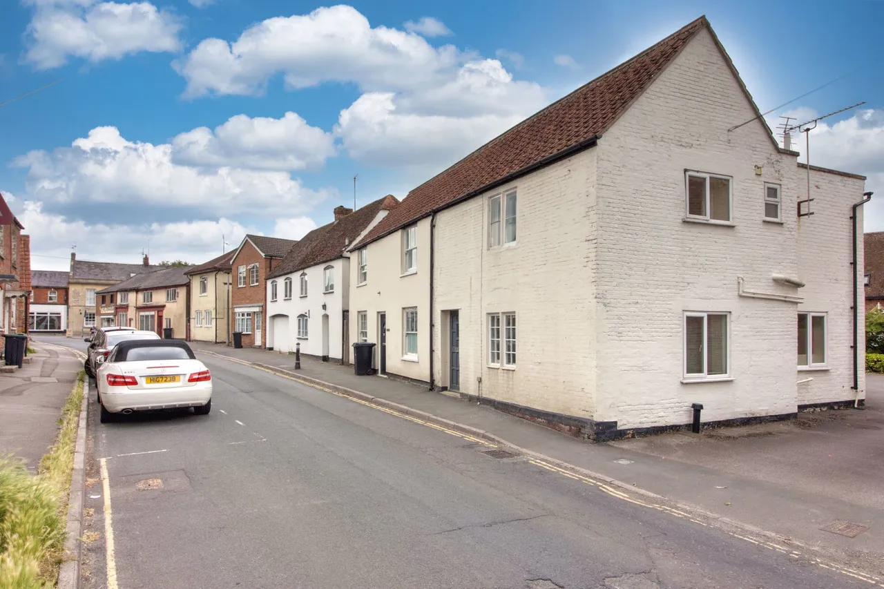 Church Street, Market Lavington, SN10, photo 38