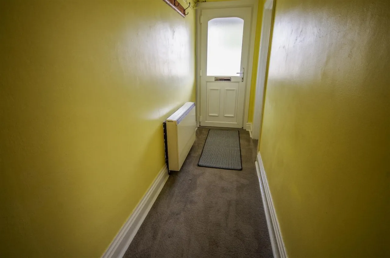 High Street, Cam, GL11, photo 7