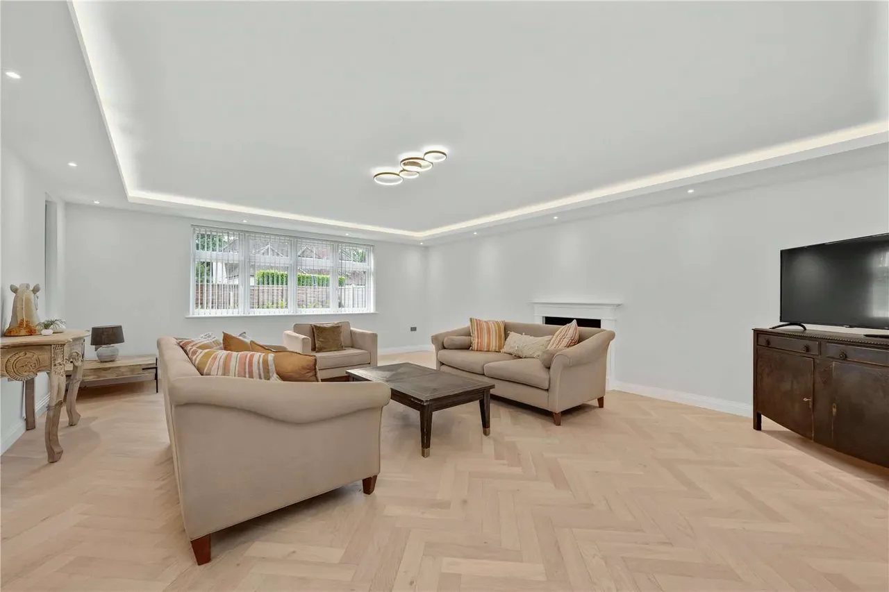 The Avenue, Ascot, Berkshire, SL5 7NB, photo 4