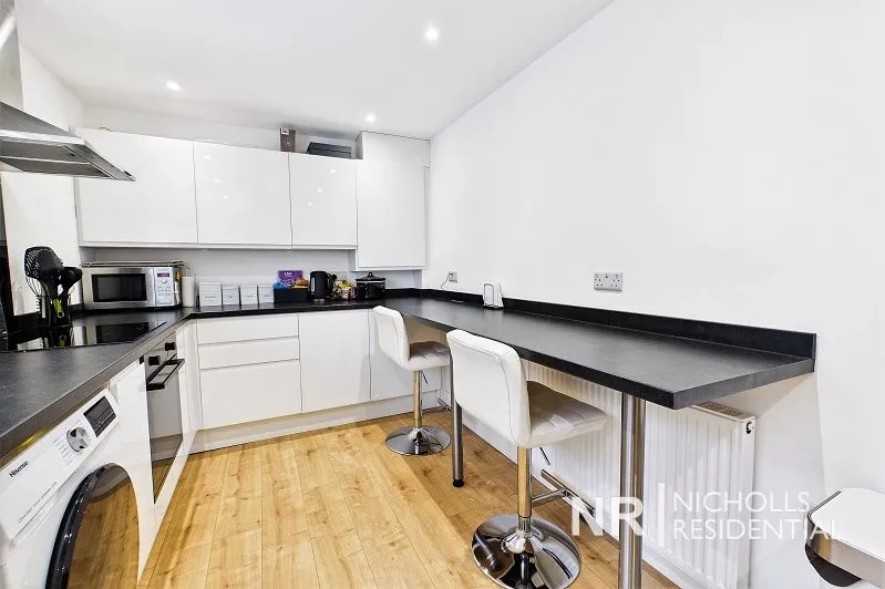 Hook Road, Surbiton, KT6, photo 7