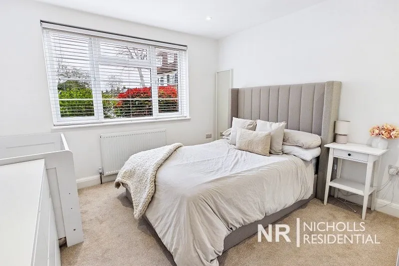 Hook Road, Surbiton, KT6, photo 8