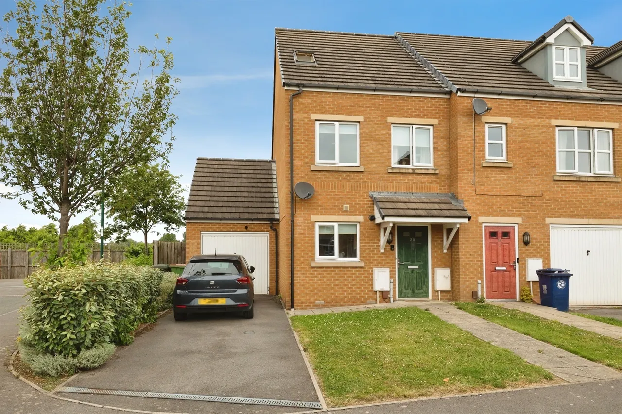 3 bed house for sale — Kel Dennis Close, Eston, Middlesbrough