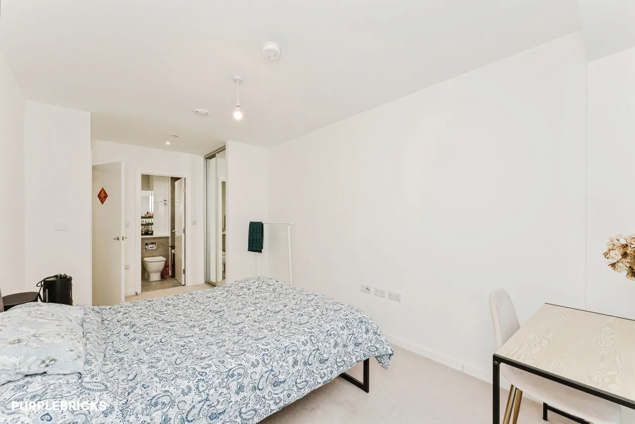 Peto Street North, Canning Town, E16, photo 8