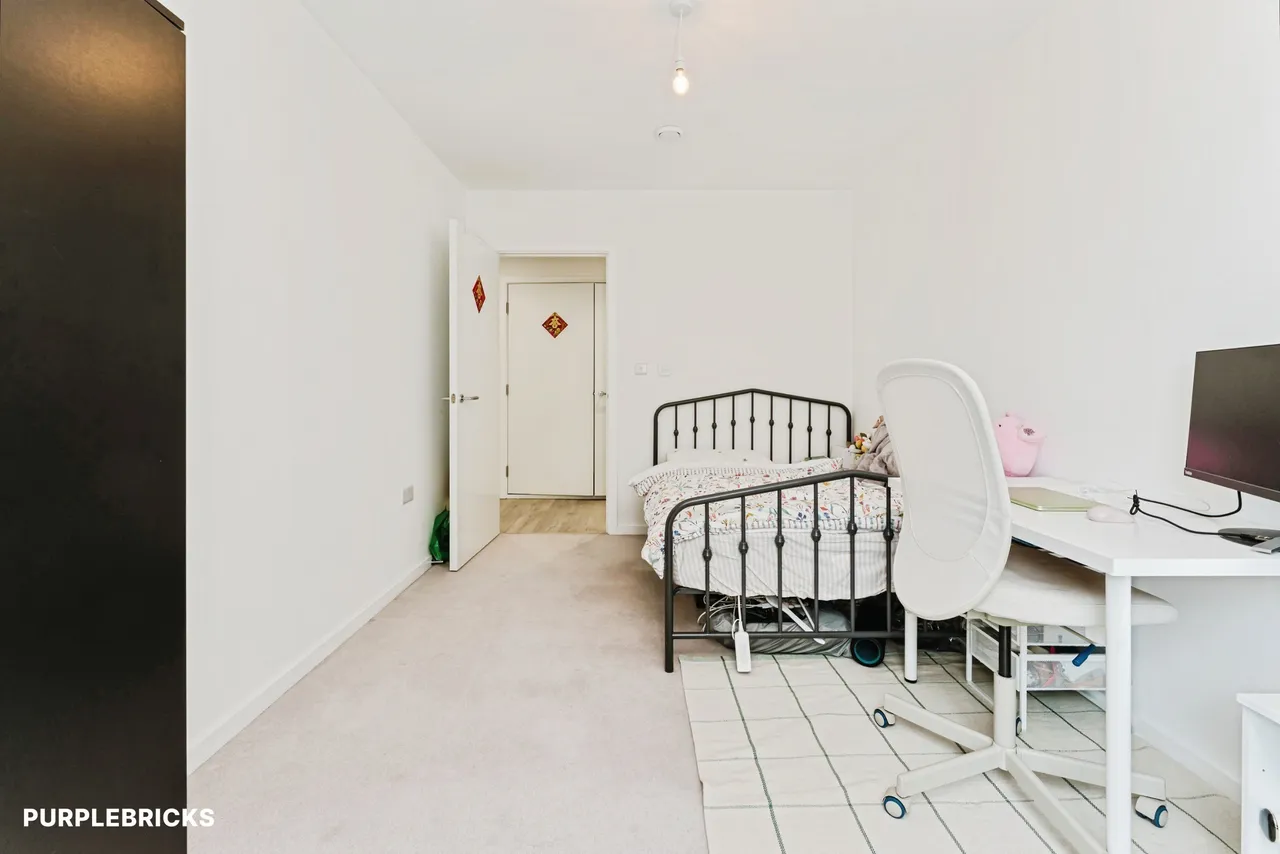 Peto Street North, Canning Town, E16, photo 15