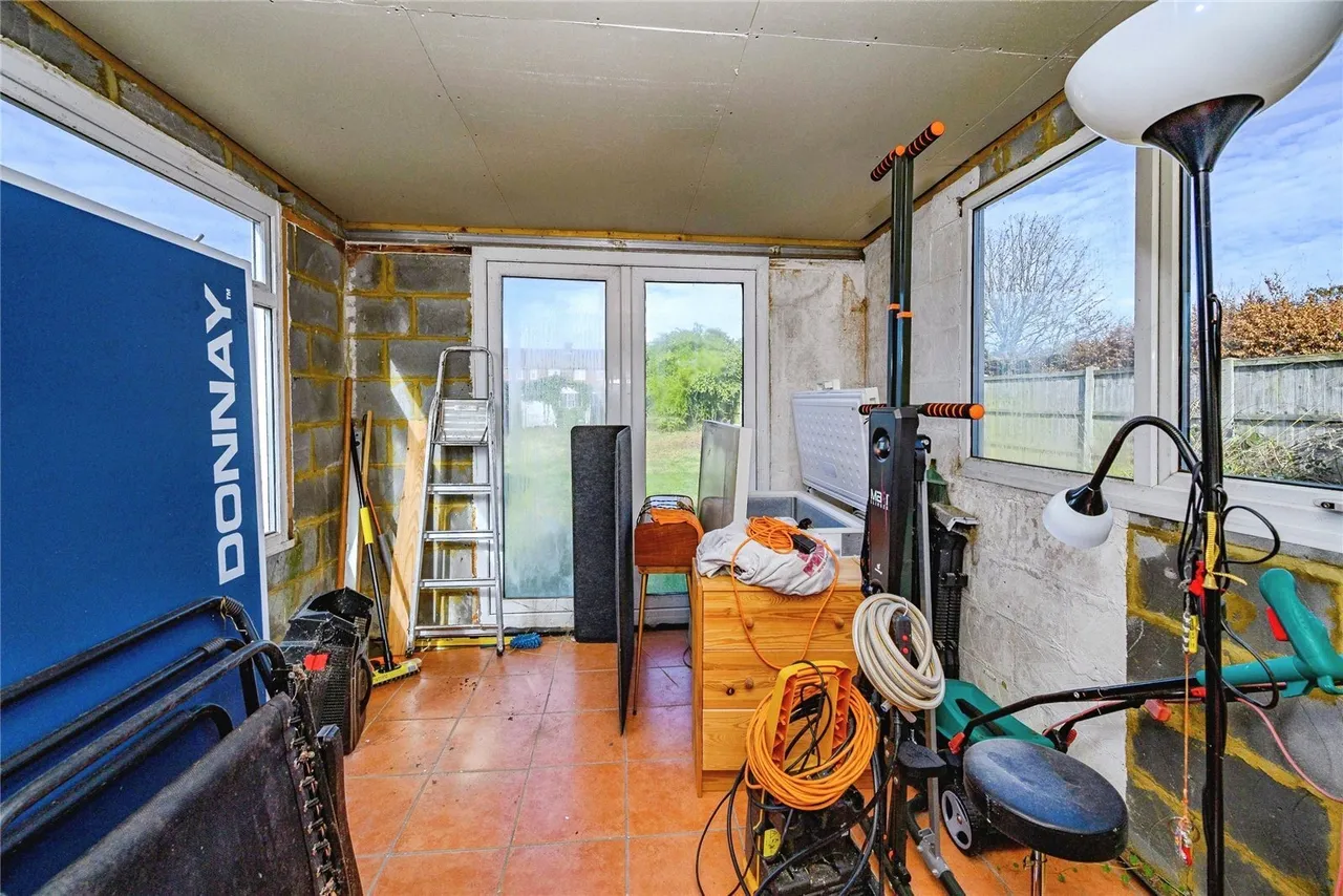 Green Lane, Luton, Bedfordshire, LU2, photo 8
