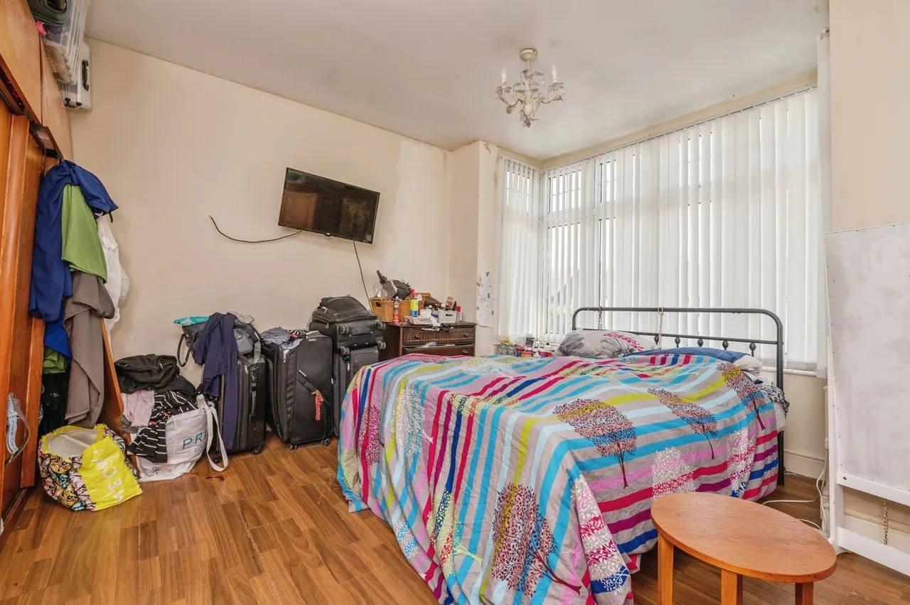 Brentwood Road, Grays, Essex, RM16, photo 10
