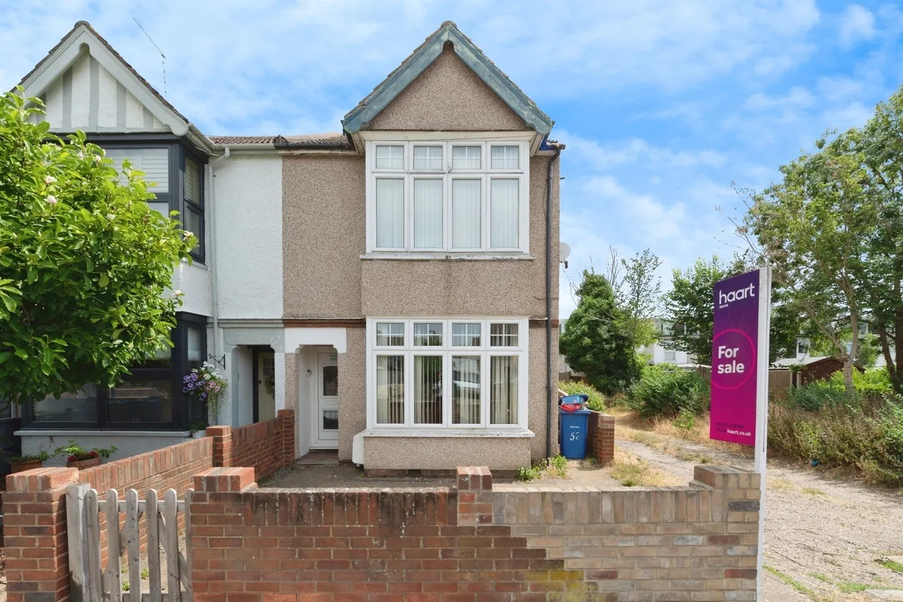 Brentwood Road, Grays, Essex, RM16, photo 17