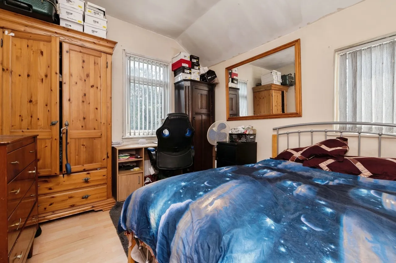 Brentwood Road, Grays, Essex, RM16, photo 9