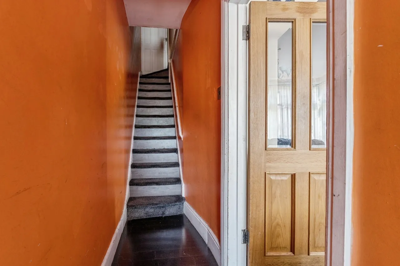 Brentwood Road, Grays, Essex, RM16, photo 5