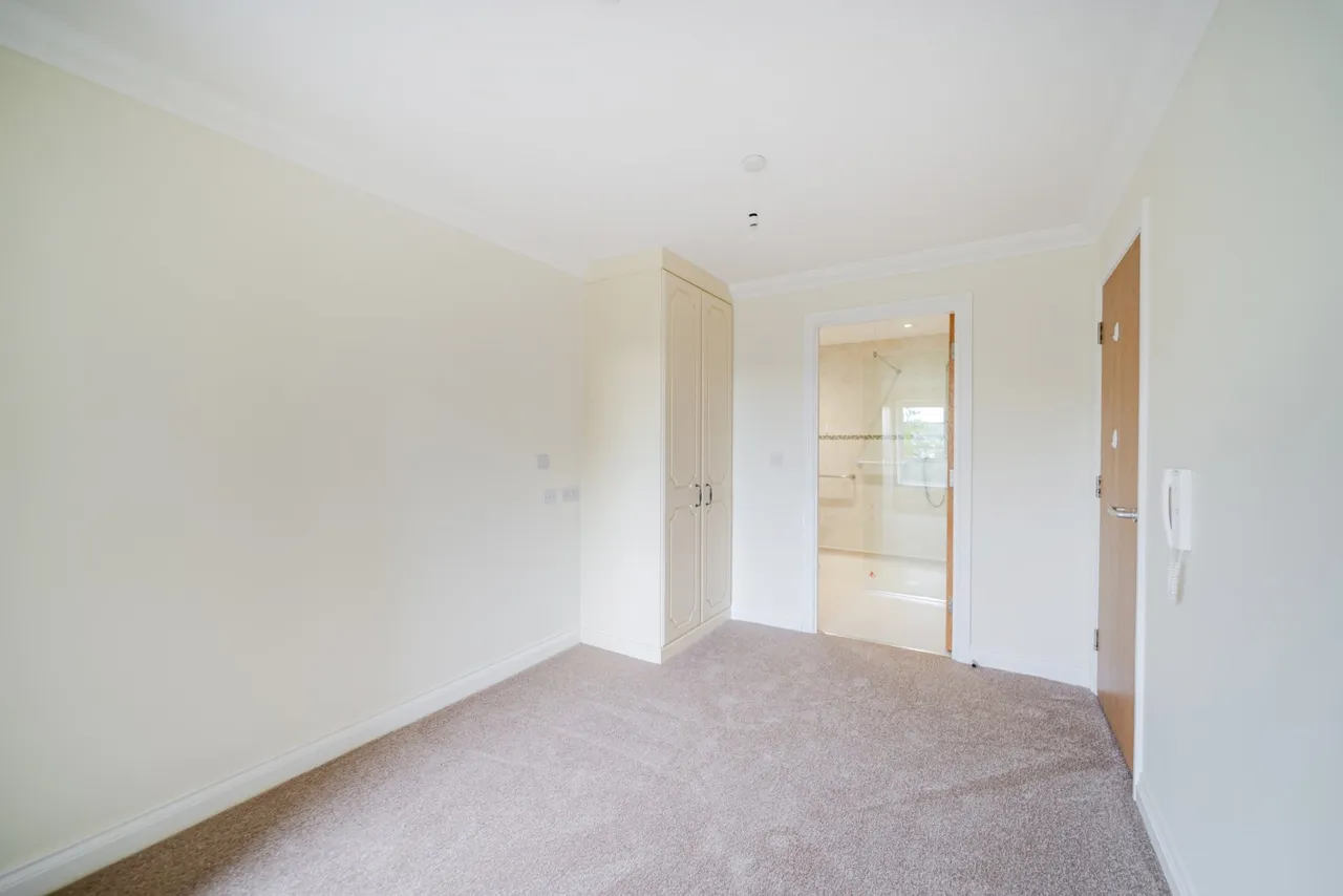 Valley Drive, Ilkley, LS29, photo 8