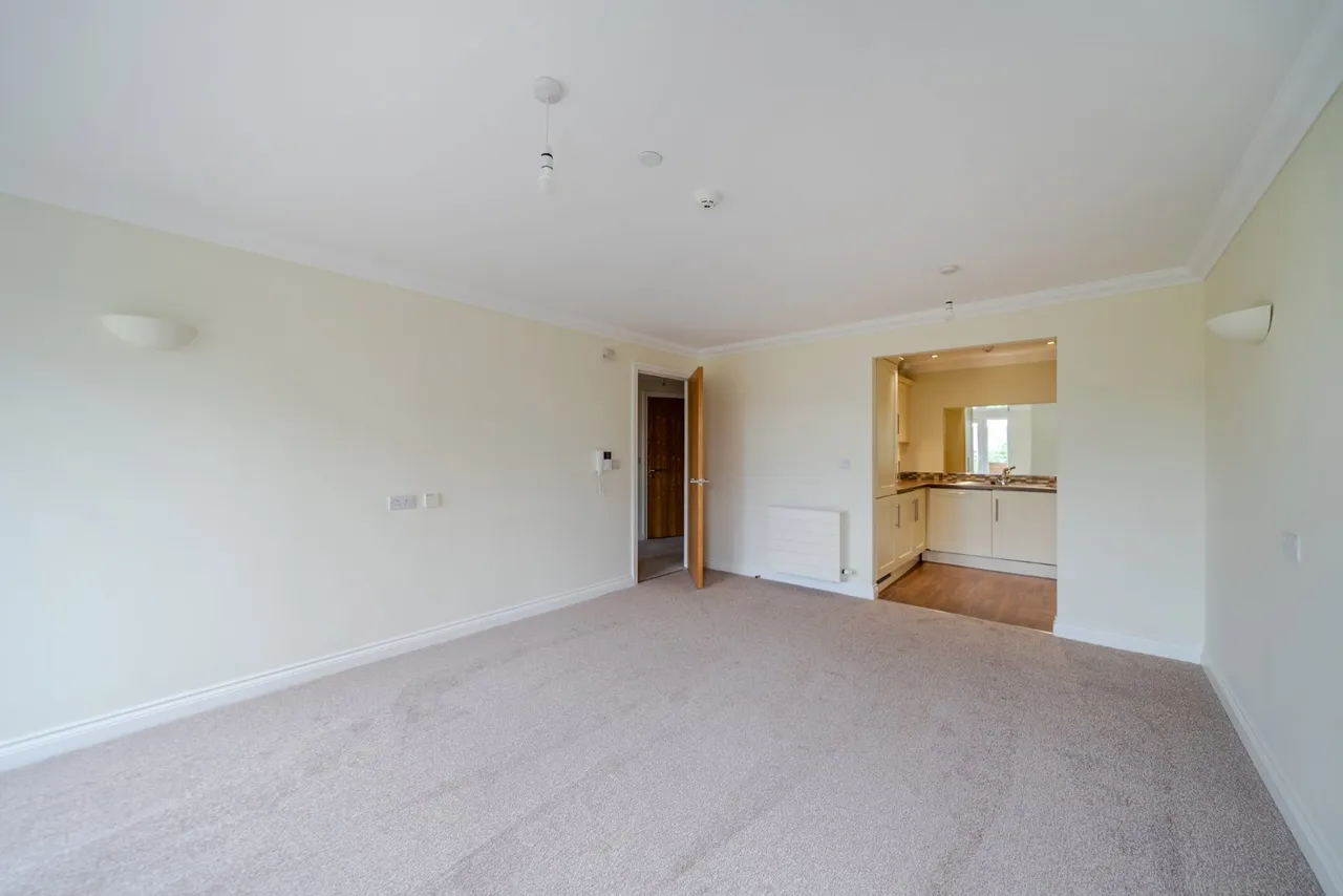 Valley Drive, Ilkley, LS29, photo 5