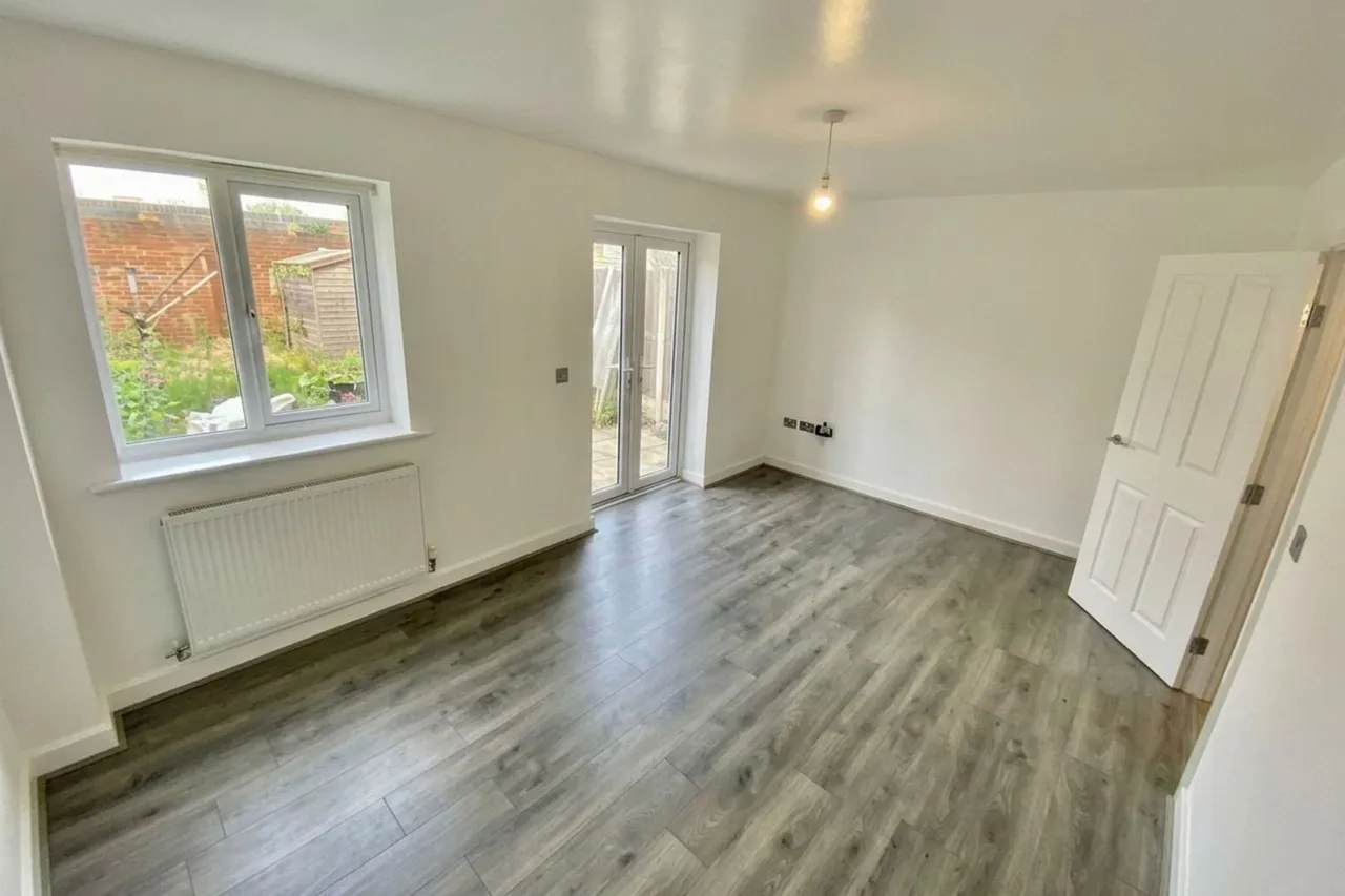 Carmody Close, Manchester, M40, photo 3