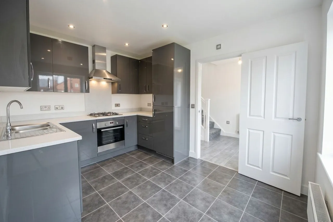 Carmody Close, Manchester, M40, photo 2