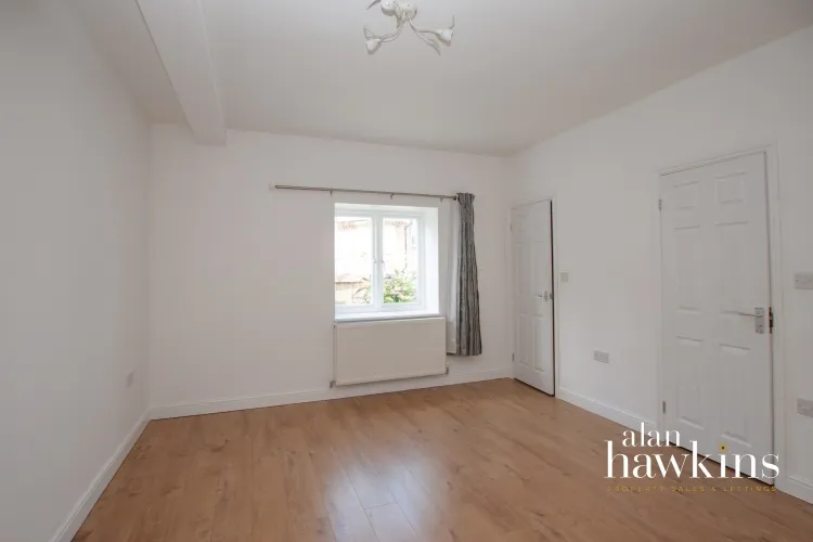 St Margaret House, Calne, SN11, photo 5